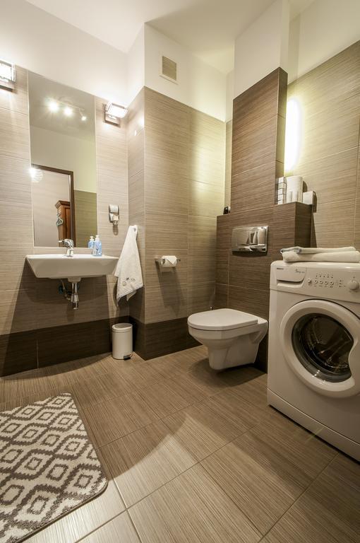 Апартаменты Apartament Przy City Parku Познань Экстерьер фото